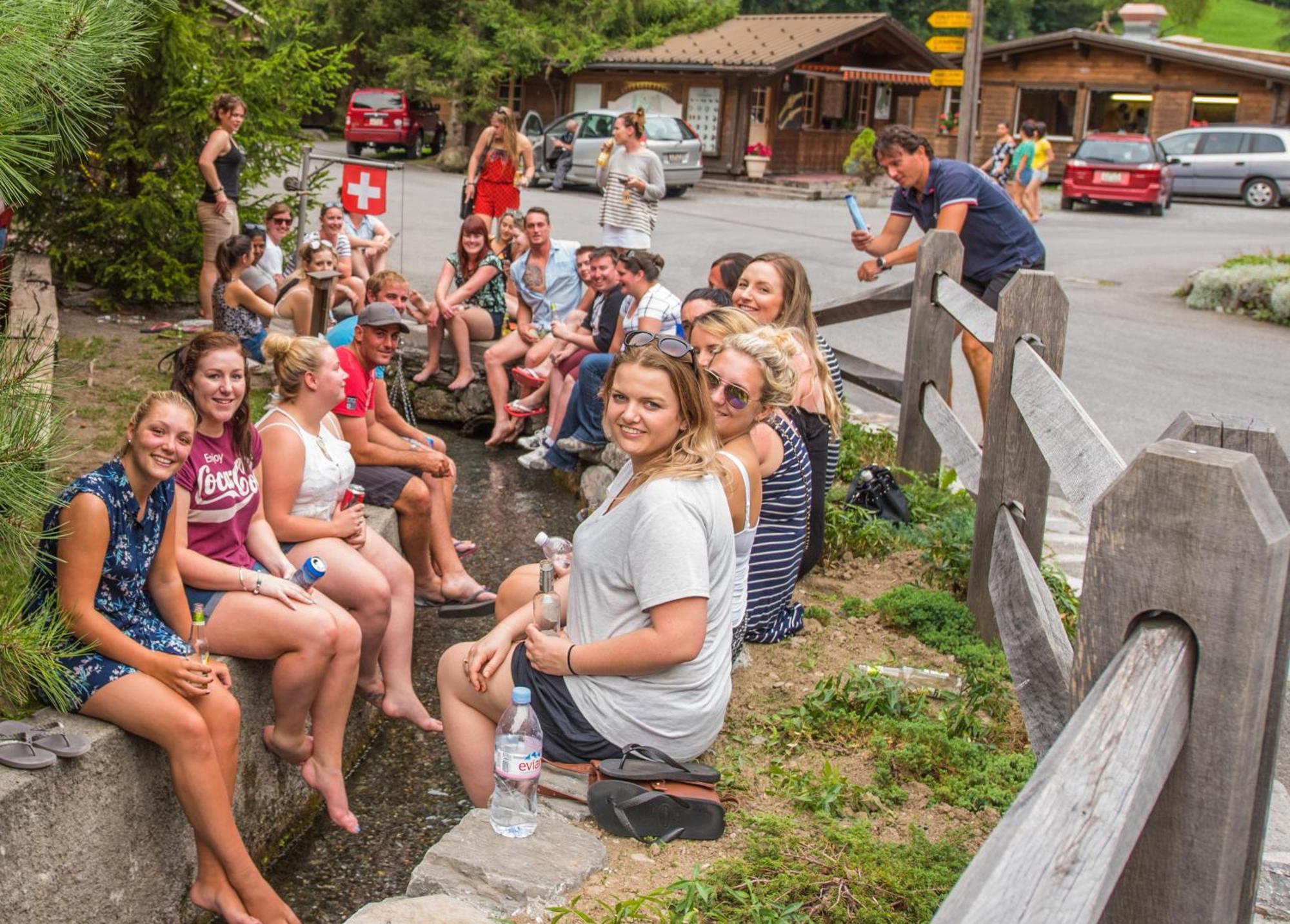 Schutzenbach Backpackers For Adults 18-34 Years Only Lauterbrunnen